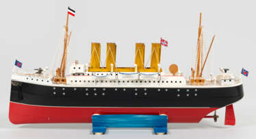 Modellschiff ´Kronprinz Wilhelm` von Tucher & Walther