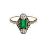 Art Déco Damenring mit 1 Smaragd und Diamanten - photo 1