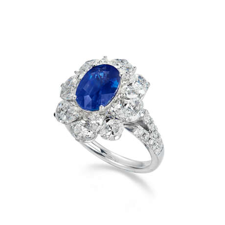 NO RESERVE - SAPPHIRE AND DIAMOND RING - Foto 2