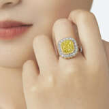 COLOURED DIAMOND RING - photo 4