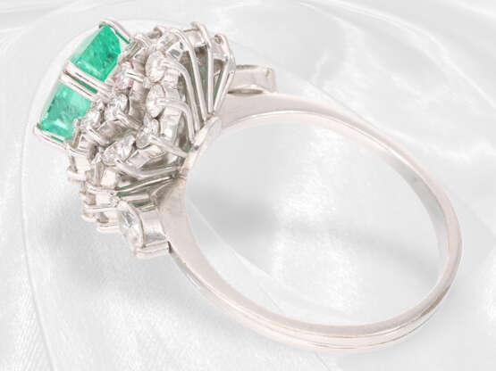Ring: dekorativer vintage Brillantring mit schönem Smaragd von ca. 1,6ct - Foto 3