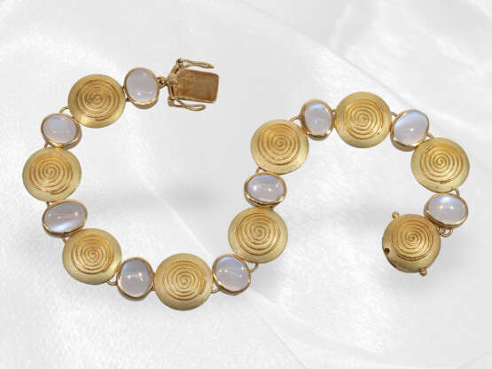 Armband: 18K goldenes, ausgefallenes vintage Armband mit Mondstein, Handarbeit - фото 4