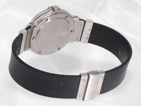 Armbanduhr: elegante Edelstahl Damenuhr Hublot "MDM", Ref. 1391.1 mit Brillantbesatz - photo 2