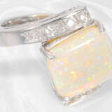 Ring: sehr solider und handgearbeiteter Designerring mit Opal und Diamanten - photo 2