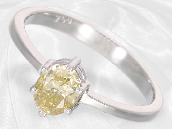 Ring: feiner Goldschmiedering mit ovalem Diamanten von ca. 0,8ct, Fancy Yellow - photo 1