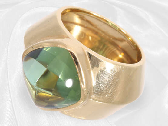 Ring: vintage Goldschmiedering mit großem grünen Turmalin, Brahmfeld & Gutruf Hamburg - Foto 1
