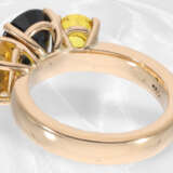 Ring: solide Goldschmiedearbeit mit blauem sowie gelben Saphirbesatz, Handarbeit aus 18K Gold - фото 4