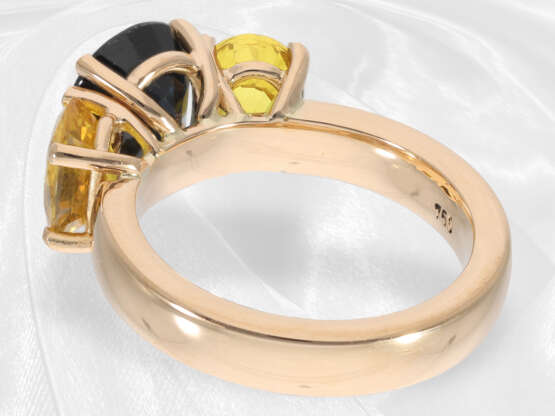 Ring: solide Goldschmiedearbeit mit blauem sowie gelben Saphirbesatz, Handarbeit aus 18K Gold - Foto 4