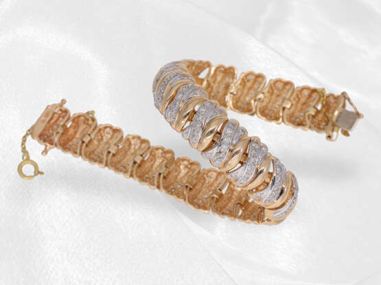 Armband: hochwertiges und aufwendig gefertigtes Goldschmiedearmband mit zahlreichen Brillanten, ca. 2ct - Foto 2