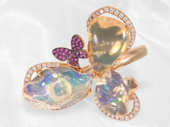 Ring: äußert dekorativer Designer-Blütenring mit Opal-, Rubin- und Brillantbesatz, Neuware - фото 3
