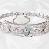 Armband: antikes, ausgesprochen schönes Diamant-Goldschmiedearmband aus der Zeit des Art déco, blauer Tropfen-Diamant, Platin, ca. 6,3ct - Foto 3