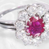 Ring: äußerst dekorativer und hochwertiger vintage Rubin/Brillant-Blütenring, ca. 4,35ct - Foto 2