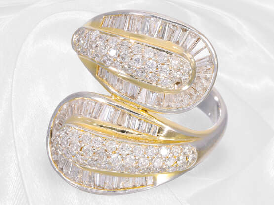 Ring: hochwertige und außergewöhnliche Goldschmiedearbeit mit Brillant-/Diamantbesatz, ca. 1,8ct - фото 1