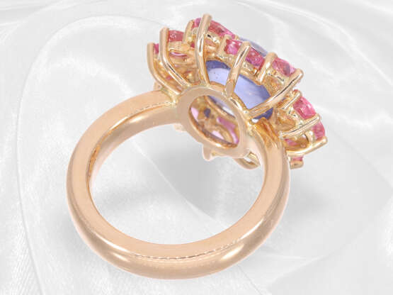 Ring: äußerst wertvoller Blütenring mit ca. 11,6ct Saphiren, Padparadscha & Ceylon, Marke Schupp - photo 3