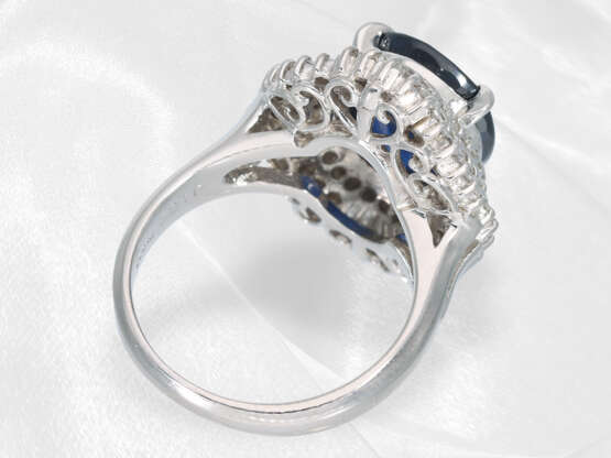 Ring: exklusiver Platin/Diamant "Ballerina" Ring, vermutlich Ceylon, 4,69ct, neuwertig - фото 5