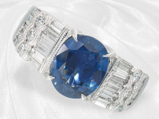 Ring: sehr teurer Platinring mit Ceylon-Saphir und feinen Diamanten, neuwertig - Foto 4