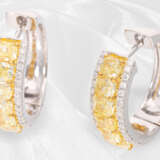 Ohrringe: elegante weißgoldene Creolen mit feinem Brillant-/Diamant-Besatz, insg. ca. 3,71ct - фото 2