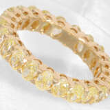 Ring: außergewöhnlicher Diamant/Memoire-Ring aus 18K Gelbgold mit schönen fancy Diamanten von insgesamt ca. 3,99ct, Neuware - Foto 1