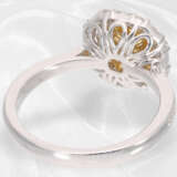 Ring: ungetragener, moderner Weißgoldring mit einem fancy Diamant von 1ct, inklusive GIA-Report - фото 5