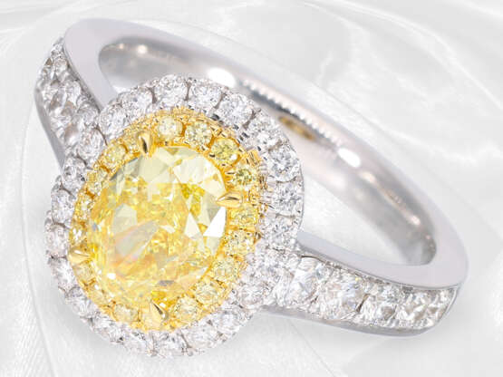 Ring: Goldschmiedering mit seltenem natürlichen Fancy Intense Yellow Diamanten, ca.1,51ct, inklusive GIA-Zertifikat - photo 4