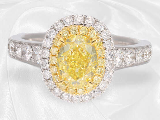 Ring: Goldschmiedering mit seltenem natürlichen Fancy Intense Yellow Diamanten, ca.1,51ct, inklusive GIA-Zertifikat - photo 7