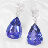 Ohrringe: edle Tansanit/Diamant-Ohrringe, Tansanite von sehr feiner Qualität, ca. 16,22ct - фото 1