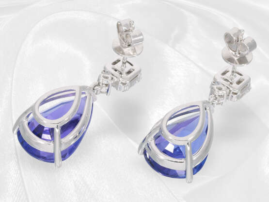 Ohrringe: edle Tansanit/Diamant-Ohrringe, Tansanite von sehr feiner Qualität, ca. 16,22ct - Foto 3