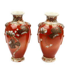 Paar Vasen im Satsuma-Stil. CHINA, um 1900.