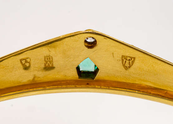 Zartes Diadem im antikisierenden Stil mit feinster Granulation sowie Diamant- und Smaragdbesatz - photo 6