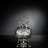 Georg-II-Silber-Teekanne auf Rechaud - photo 2