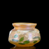 "Favrile" Glas-Vase mit Seerosendekor - photo 3