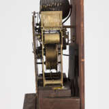 Feine englische Bodenstanduhr mit Carillon - photo 11