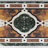 Pietra-Dura-Tischplatte mit zwei Vasen-Füßen - photo 6