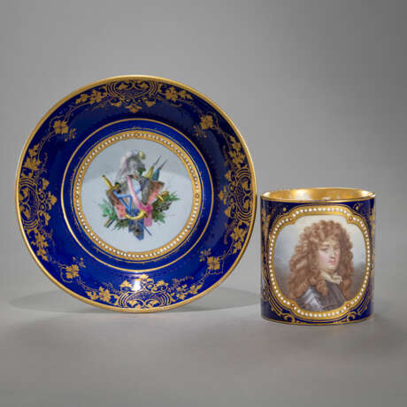 Grosse Tasse mit Portrait von Louis XIV - фото 1