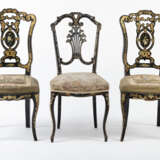 Drei Stühle mit Malerei - Foto 2