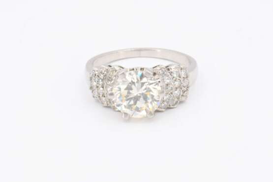 Diamond Ring - фото 2