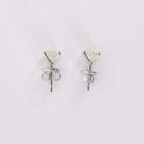 Solitaire Ear Studs - photo 3