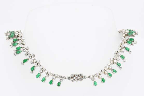 Emerald Diamond Necklace - фото 6