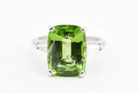 Peridot Diamond Ring - фото 2