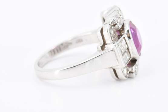 Burma Sapphire Diamond Ring - photo 5