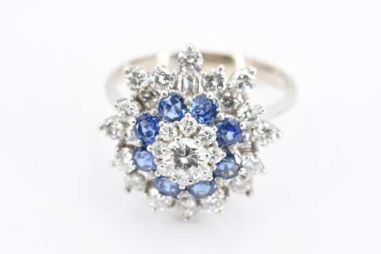 Sapphire Diamond Ring - фото 2