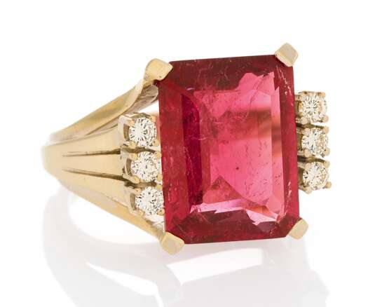 Rubellite Diamond Ring - фото 1