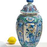 Magnificent lidded vase with cashmere decor - Foto 1