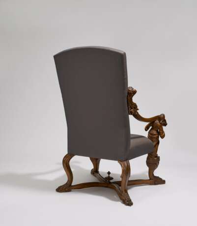 Extravagant Venetian style arm chair - фото 4