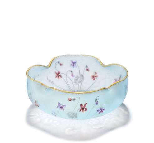 Bowl with floral decor - Foto 1