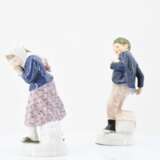 Two children figures "Snowball fight" - photo 3