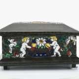 Casket decorated with putti and deer - photo 4
