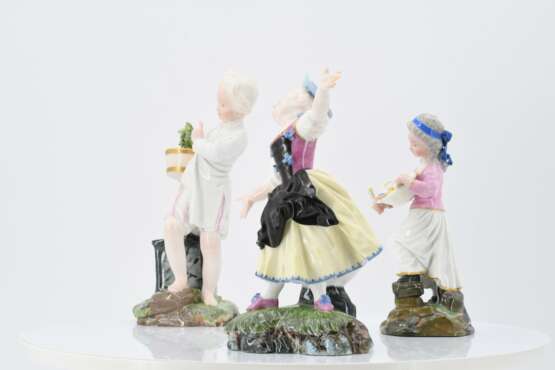 Three figurines - photo 3