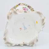 Small footed bowl with cupids - фото 7