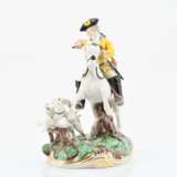 7 figurines from a centerpiece 'Frankenthal Yellow Hunt' - photo 5